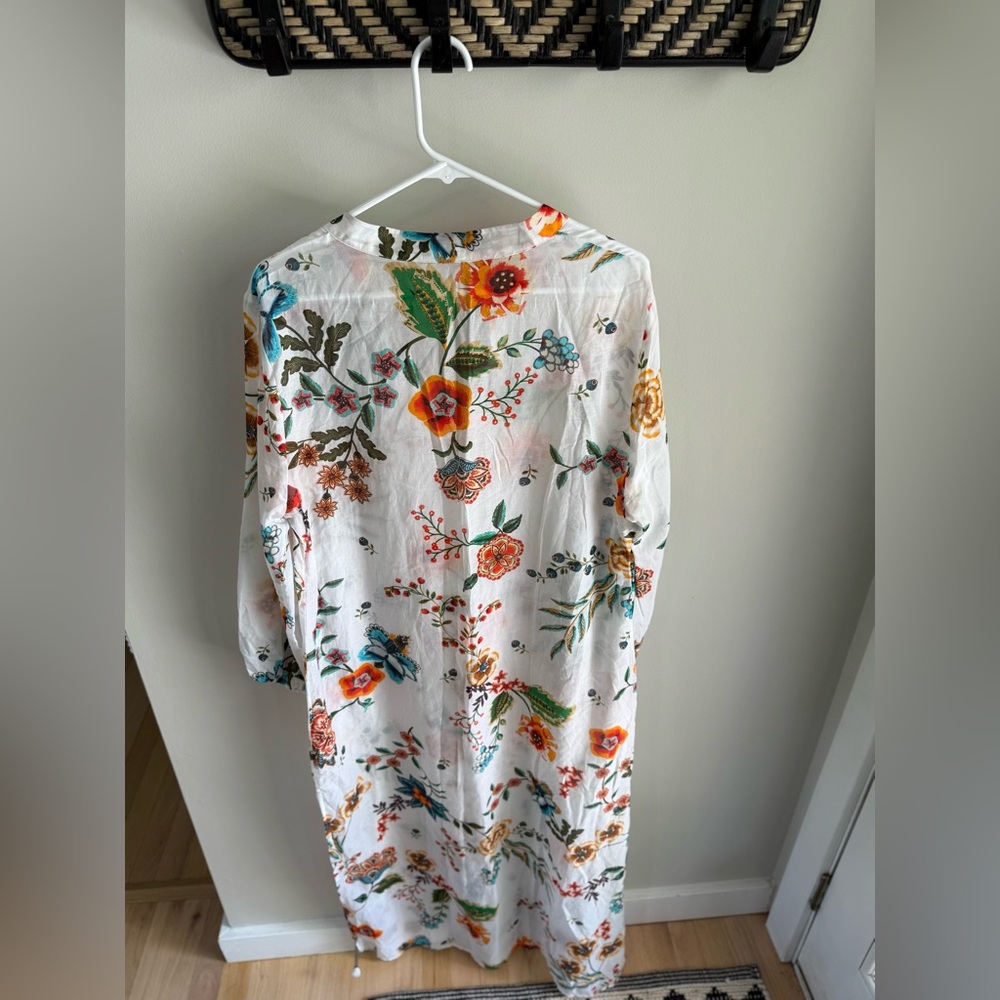 Johnny Was Ardella Dress/Cover up - Silk Blend - White Floral - Size Large - Picture 8 of 14